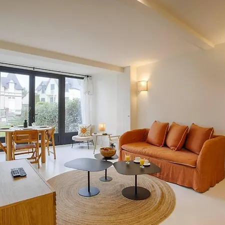 Hsh Blonville/deauville : Magnifique Maison Avec Jardin Appartement