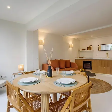 Hsh Blonville/deauville : Magnifique Maison Avec Jardin Апартаменты Блонвиль-сюр-Мер